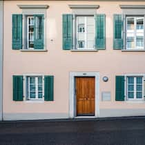 Katholisches Hilfswerk vernichtet Tausende von Personenakten Eine katholische Schwesterngemeinschaft aus Solothurn hat die Spuren ihres Wirkens getilgt. Tausende Adoptierte und Fremdplatzierte sind betroffen. Zuletzt vernichtete eine Schwester sogar illegal eine Akte.