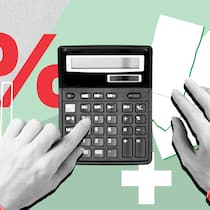 So zeigen Sie den Schulden, wo es langgeht Eine Person tippt Zahlen in einen Taschenrechner ein, daneben liegen Quittungen. Wer die Kontrolle über seine Finanzen und somit über sein verfügbares Budget haben will, muss sein Einkommen und die Ausgaben kennen. Mit der Beobachter-Vorlage für die Erstellung eines Budgets geht das kinderleicht