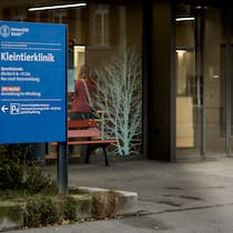 Veterinäramt hat das Tierspital kontrolliert? Nicht wirklich Hunde und Katzen, die in ihrem Kot liegen, Schimmel und multiresistente Keime: Recherchen des Beobachters zeigen erschreckende Zustände in der universitären Kleintierklinik in Zürich.