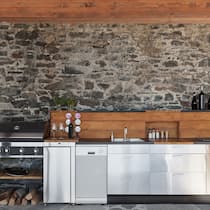 Machen Sie nicht den gleichen Fehler wie das VBS! House, modern kitchen with barbecue on the veranda521310448