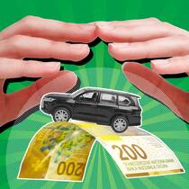Das droht bei nicht bezahlten Prämien Über einem Spielzeugauto, das über eine gefaltete 200er-Note fährt, befinden sich zwei schützende Hände. Was kann man tun, wenn der Arbeitgeber die Prämien für die Autohaftpflichtversicherung nicht bezahlt hat und man von der Polizei aufgegriffen wird?