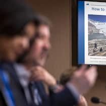 Interaktive Bilder zeigen, wie die Eismassen schmelzen «Wie können wir unsere Gletscher schützen?» Pressekonferenz am Genfer UN-Sitz zum Welt-Gletscher-Tag