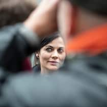 Gericht verpasst Stalker von Jolanda Spiess-Hegglin einen Maulkorb Die ehemalige Zuger Kantonsraetin Jolanda Spiess-Hegglin verlaesst das Zuger Kantonsgericht