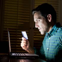 Das Versteckspiel mit Fake-Namen auf Ricardo Online Shopping