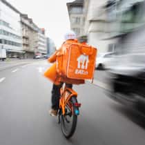 So drängelt sich Eat.ch vor Velokurier von Eat.ch in Zürich unterwegs