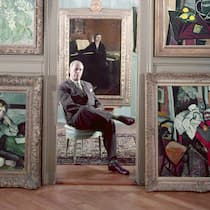 Geld für Bührle-Opfer German-born Swiss industrialist and art collector Emil Georg Buhrle (1890 - 1956) poses in his gallery