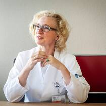 «Andere Länder arbeiten bereits an Keimzellen» Frau Prof. Dr. med Brigitte Leeners