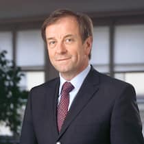 Die Opfer warten noch immer auf ihr Geld Franz A. Zölch, Medienrechtler und Ex-Präsident des Eishockeyverbands (Archivbild vom 17. März 2006)
