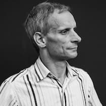 «Die 10-Millionen-Schweiz ist nicht gottgegeben» Prof. Dr. Mathias Binswanger Professor für Volkswirtschaflslehre