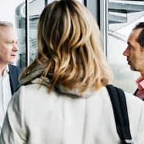 «Man steht im Verdacht, eine Quotenfrau zu sein» Geschäftsfrau mit Männern