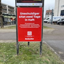 Der Beobachter kürt den schludrigsten Strafbefehl des Jahres Plakat Fehlbefehl vor der Staatsanwaltschaft Limmattal/Albis. Der Beobachter kürt den schludrigsten Strafbefehl des Jahres.
