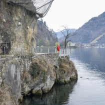 Brutaler Mordfall aus Nidwalden in «Aktenzeichen XY» Die Fundstelle am Ufer des Vierwaldstaettersee an der felsigen Kehrsitenstrasse zwischen Stansstad und Khersiten anlaesslich einer Medienkonferenz zu einem ungeklaerten Mordfall an einer Bulgarischen Prostituierten in September 2014 an der Kehrsitens…