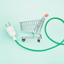 Warum wird der Strom so teuer? Ein Durchschnittshaushalt zahlt im kommenden Jahr 220 Franken mehr für Strom.