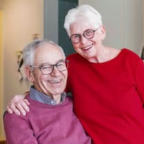 Zu Hause bleiben oder umziehen? Zwei Beispiele für altersgerechtes Wohnen Margrith und Peter Peyer haben im Alterszentrum St. Martin in Sursee ihre Wunschwohnung gefunden.