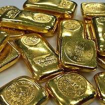 Warum Gold plötzlich massiv an Wert verliert Glänzend und wertvoll: Goldbarren.