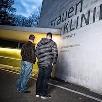 Die Kinder der Samenbank auf Vatersuche Halbbrüder vor der Berner Frauenklinik