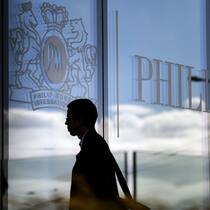 Vernebelungstaktik auf Japanisch The international headquarters of the US tobacco company Philip Morris in Lausanne, Switzerland, Monday, September 30, 2013. Today Philip Morris announced it would cut its Switzerland workforce by 170 jobs. (KEYSTONE/Laurent Gillieron)