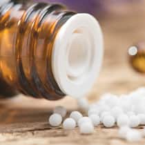 Kleine Kügelchen, grosse Wirkung Homöopathische Globuli enthalten nur noch einen Bruchteil ursprünglichen Heilsubstanz.
