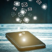 12 Checklisten zu Google, Facebook & Co. Digitale Datenspuren hinterlassen