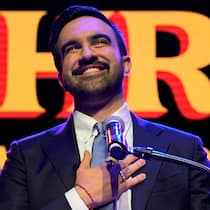 Mit Zohran Mamdani beginnt der Aufstand gegen Trump Zohran Mamdani speaks after winning the mayoral election, Tuesday, Nov. 4, 2025, in New York. (AP Photo/Yuki Iwamura)