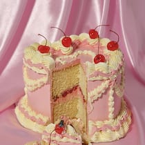 Warum eine Ostschweizer Familie 15 Millionen Franken weggibt Angeschnittene Torte auf Seidentuch - Sie haben Millionen auf dem Konto. Doch dann beschliessen Eltern und Kinder gemeinsam: Wir geben dieses Geld ab. Und merken bald, dass sie Hilfe brauchen