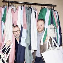 Klamotten aus Bananen – gute Idee mit einem Haken Oliver Balsiger, (l.), Textilunternehmer und Mitgründer von Lavie und Christian Kaegi(r.) ist Mitgründer von Qwstion, einer Marke, welche Alltagstaschen aus Pflanzenfasern, Bananatex, herstellt.