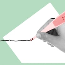 Was gilt, wenn ich krankgeschrieben wurde? Eine Hand schreibt mit einem Fieberthermometer einen Brief - Wer krankgeschrieben ist, sollte wissen, welche Rechte ihm oder ihr zustehen. Die häufigsten Fragen und Antworten zur Arbeitsunfähigkeit in der Schweiz