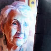 Seniorin verliert Zehntausende Franken – dann kommt die Kesb Zeichnung von Erica Meyer - Betrüger nehmen Erica Mayer Zehntausende Franken ab. Darum wird ihr eine Beiständin zur Seite gestellt – und sie verliert jede Lebensfreude