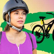 Was E-Biker jetzt wissen müssen Eine Frau mit Helm steht vor einem schematischen Velo auf grünem Weg vor rosa-gelbem Hintergrund. Welche Regeln für E-Bikes im Strassenverkehr gelten.