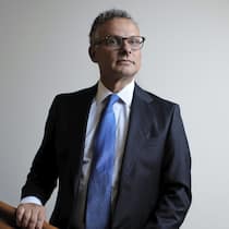 Ikarus der Herzmedizin Herzchirurg Francesco Maisano, von 2014 bis 2020 Direktor der Herzklinik des Universitätsspitals Zürich