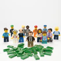 Konkubinatspaar? Hausbesitzer? Wer wie Steuern sparen kann Lego-Figuren vor Lego-Geld - Wie hoch die Steuerrechnung ausfällt, hängt auch von der Lebenssituation ab. Der Beobachter zeigt mit fünf Musterfällen, worauf es ankommt und wer welche Abzüge machen kann