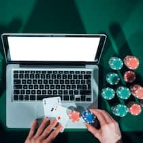Die Schweiz ist das Eldorado für illegale Online-Casinos Rund 180 Millionen Franken: So viel verlieren Schweizerinnen und Schweizer auf illegalen ausländischen Online-Casinos.
