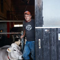 «Ich will auch in Zukunft selber bestimmen» Martin Haab, Nationalrat und Landwirt SVP, aufgenommen auf seine Hof in Mettmenstetten, 3. Juni 2025 ©Maurice Haas