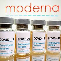 Bund hält sich bei Impfdeals bedeckt Covid-19-Impfstoff von Moderna