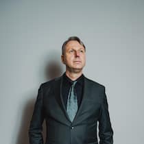 ... sind wir machtlos gegen Tragödien wie in Crans-Montana? Dirk Helbing, Professor für Computational Social Science am Departement für Geistes-, Sozial- und Politikwissenschaften an der ETH Zürich