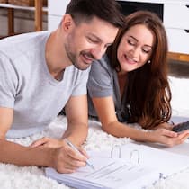 Dank Fonds vom Zinseszins profitieren Junges Paar plant Vorsorge