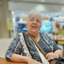 «Das ist einfach keine Kundenbetreuung» Portrait von Rosmarie Sidler - Eine Seniorin mit Hüftproblemen kauft beim Einrichtungs-Giganten XXXLutz einen Sessel, der monatelang nicht vollständig geliefert wird. Als der Beobachter nachfragt, gibt es einen Rabatt