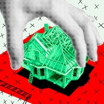 Hausbau ohne eigenes Bauland? Das geht! Eine übergrosse Hand greift ein grünes Haus auf einer roten Grundfläche, daneben ist ein Kran mit Paragrafenzeichen. Was rechtlich bei Häusern im Baurecht gilt.