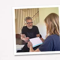 Vater baut Lern-App für Sohn – und teilt sie mit anderen Collage zum Thema Lern-APP erstellt am 29.6.26Boris Moers und sohn PaulUm seinem Sohn beim Lernen zu helfen, hat ein findiger Vater eine clevere App entwickelt. Jetzt teilt er das KI-Tool für nur einen Franken im Monat mit anderen Eltern.