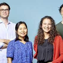 Einfach helfen, wo Not herrscht Sebastian Gerber, Tenzing Lirgyatsang, Rebecca Lüthi und Beat Handschin von SOS Beobachter.