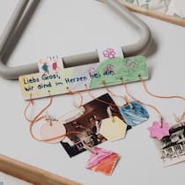 Auch Sterbende haben ein Recht auf Schönes Mobile mit kleinen Dingen für die Grossmutter