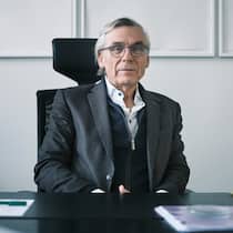 «Heute kommt es viel schneller zu Aggressionen» Michel-André Fels, Generalstaatsanwalt des Kantons BernFotografiert in seinem Büro am Nordring 8 in Bern© Dres Hubacher / Ringier Axel Springer Schweiz AG