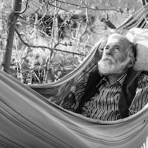 Röbi geht selbstbestimmt in den Tod Röbi Widmer-Demuth war unheilbar an Krebs erkrankt. Er wollte in Würde sterben.