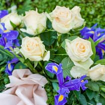 Dank Spenden Blumen auf dem Grab Eine aktuelle Studie zeigt, dass sich mittlerweile 60 Prozent der Befragten mit einem Vorsorgeauftrag auseinandergesetzt haben.