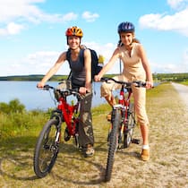 Gut ausgerüstet ist halb geradelt Veloausrüstung