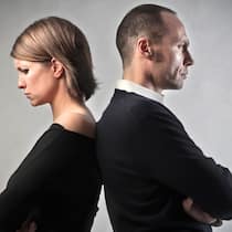 Was kostet eine Scheidung? Paar