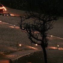 Weihnachtlich glänzt der Weg Weihnachtlich glänzt der Weg