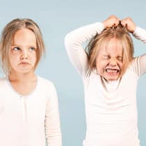 So reagiert man richtig auf auffällige Kinder So reagiert man richtig auf auffällige Kinder