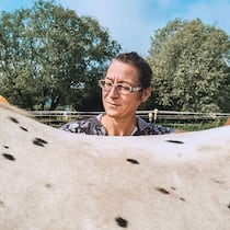 Hier diktiert nicht der Mensch, was für das Tier gut ist Zeit für Streicheleinheiten? Irina Wenk lässt Cayenne selbst entscheiden.