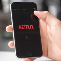 Darum geht es bei der Änderung des Filmgesetzes Netflix-App auf dem Handy